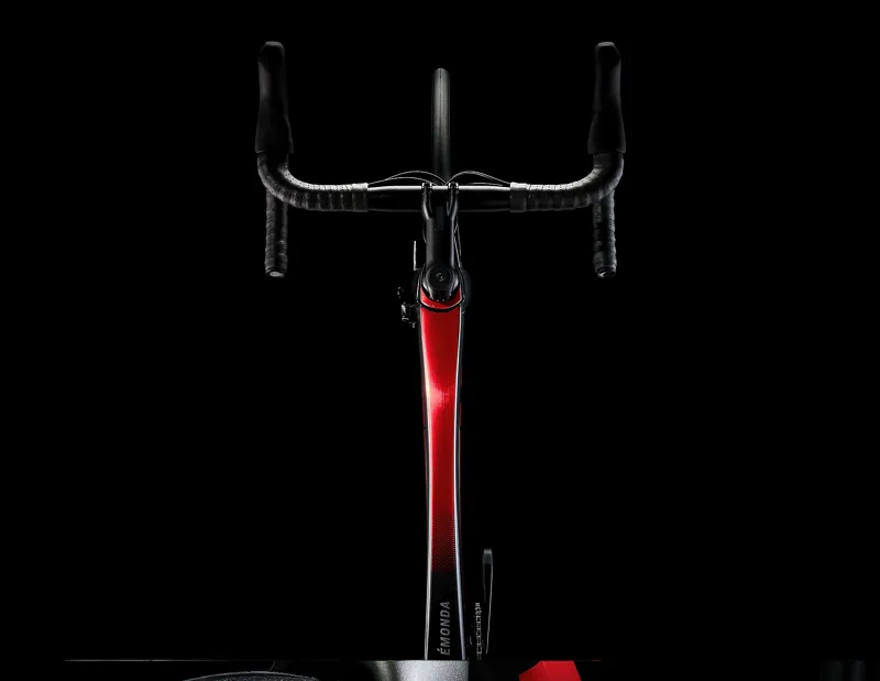 Trek Emonda SL 5 Road Bike in Lithium Grey-5